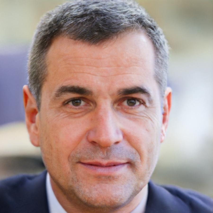 Ritratto di Valerio Santini